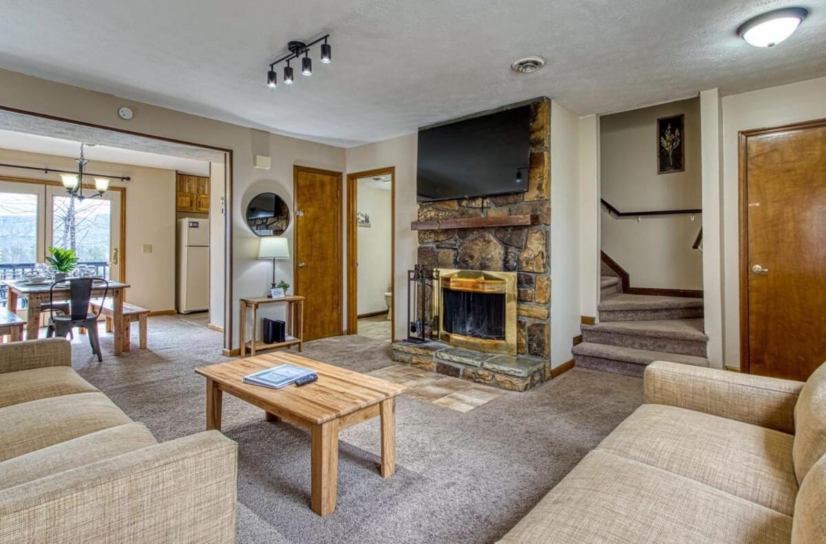 Pinecrest Townhomes-1King-2Queen Unit-Updated 鸽子谷 外观 照片