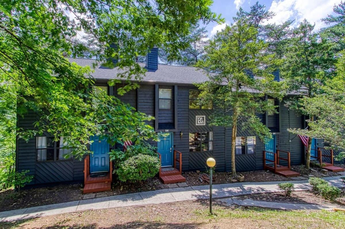 Pinecrest Townhomes-1King-2Queen Unit-Updated 鸽子谷 外观 照片